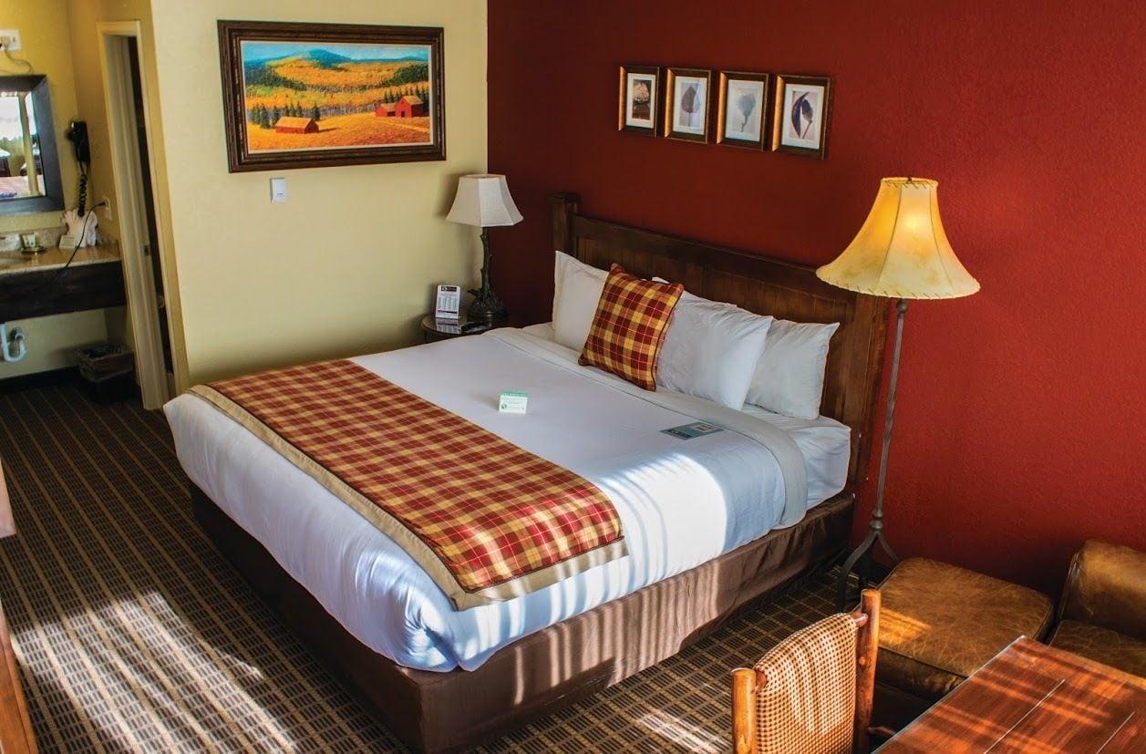 The Inn At Tomichi Village Gunnison Exterior photo