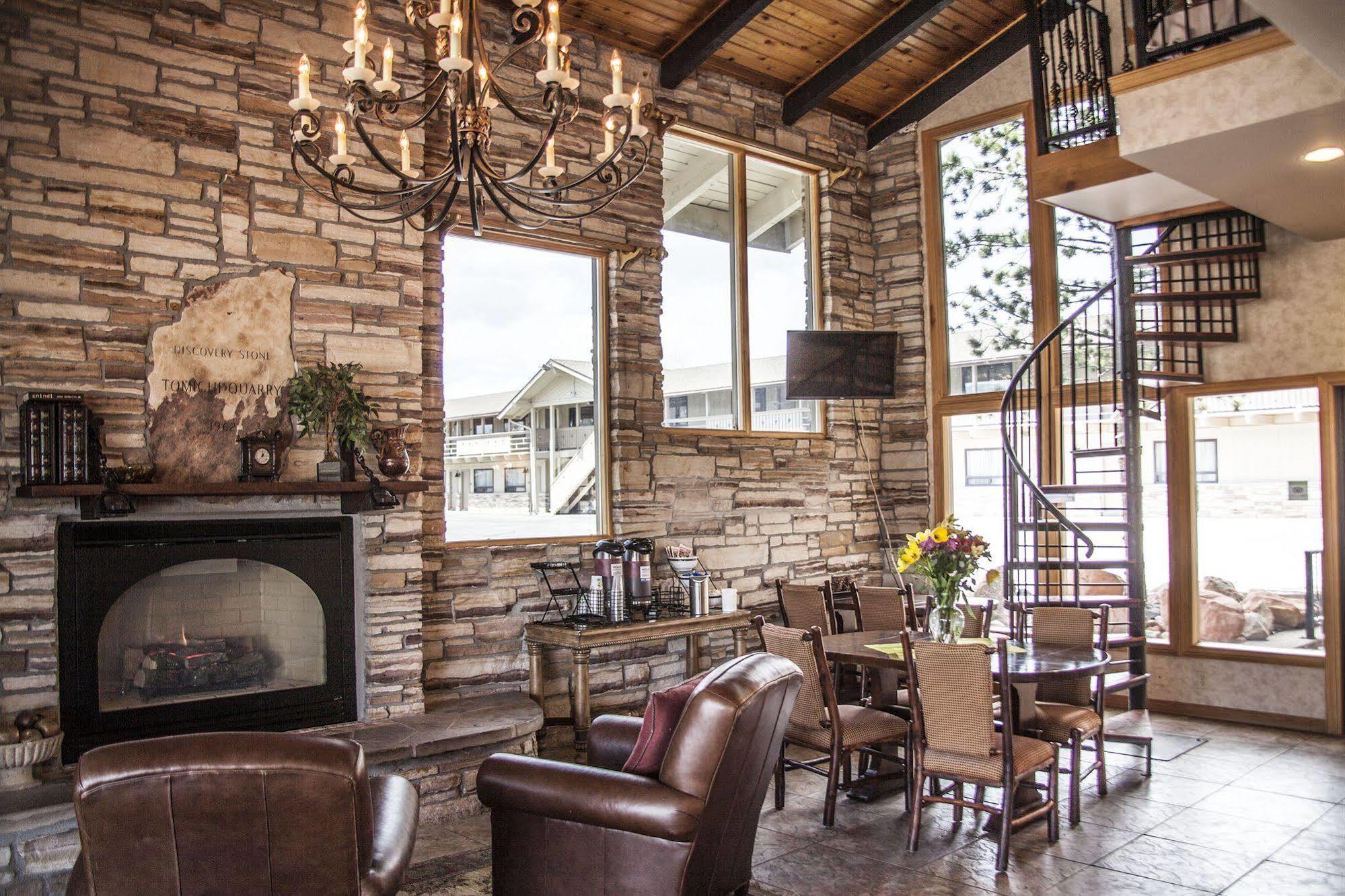 The Inn At Tomichi Village Gunnison Exterior photo